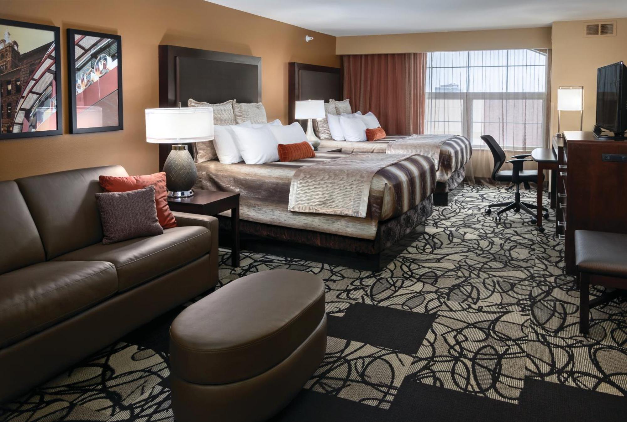 Deluxe Queen Room with Two Queen Beds,1217415169:JPEG